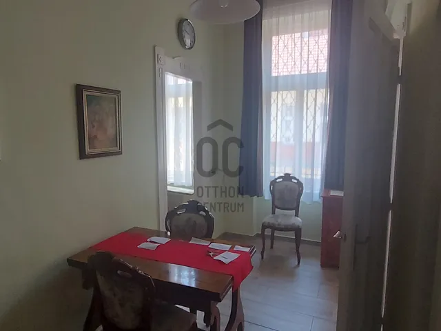 Eladó lakás Budapest VI. kerület 90 nm