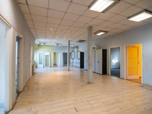 Kiadó kereskedelmi és ipari ingatlan Budapest XXII. kerület, Budafok 180 nm