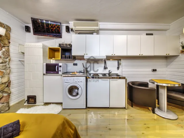 Eladó lakás Budapest VI. kerület 32 nm