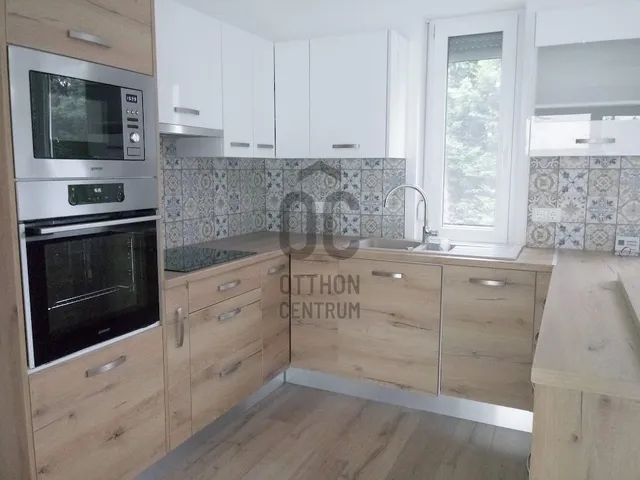 Kiadó ház Budapest XXII. kerület 127 nm