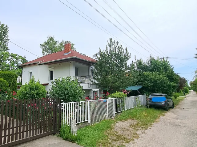 Eladó ház Velence 100 nm