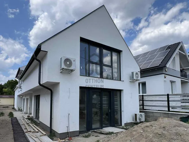 Eladó ház Fót, Fótújfalu 120 nm