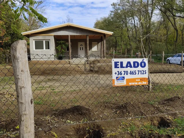 Eladó ház Gödöllő, Máriabesnyő 26 nm