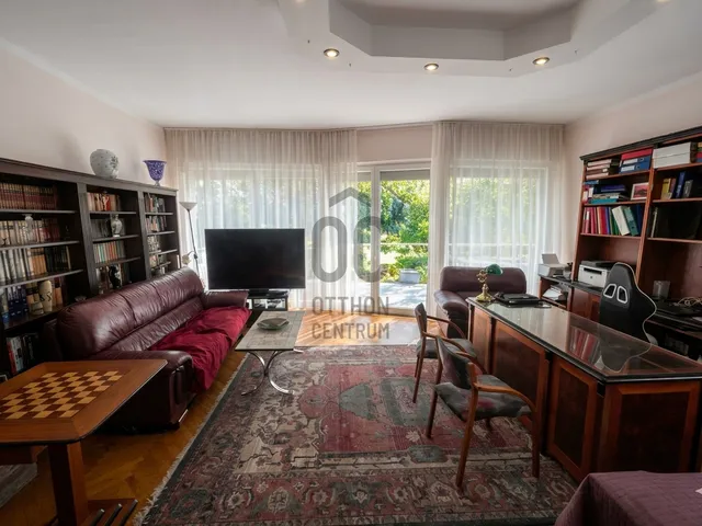 Eladó ház Budapest XVI. kerület, Rákosszentmihály 172 nm