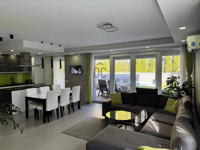 Eladó ház Budapest XVI. kerület, Sashalom 160 nm