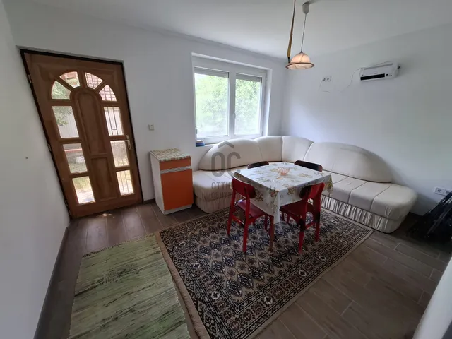 Eladó ház Tiszaszőlős 63 nm
