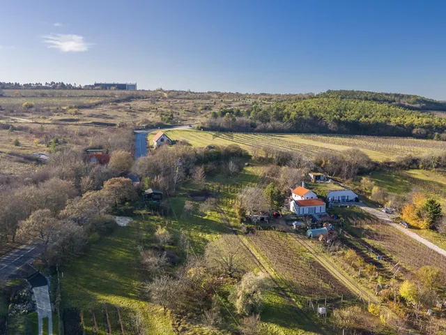 Eladó telek Etyek 1315 nm