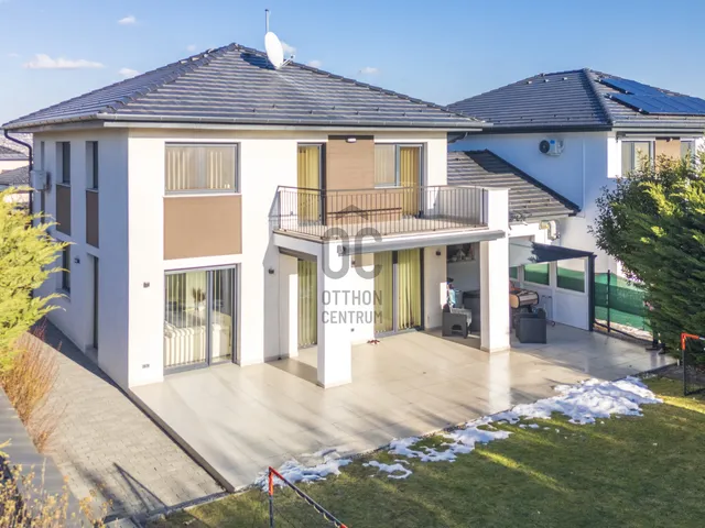 Eladó ház Törökbálint, Tükörhegy, Tinódi Lantos Sebestyén utca 142 nm