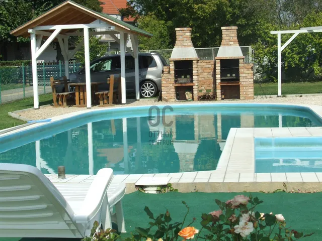 Eladó üdülő és hétvégi ház Gyenesdiás 716 nm