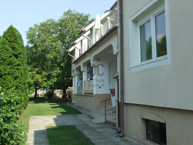 Eladó üdülő és hétvégi ház Gyenesdiás 716 nm