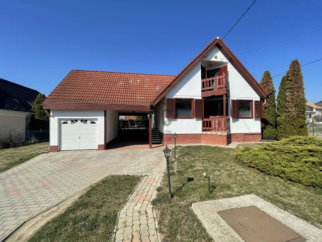 Eladó üdülő és hétvégi ház Vonyarcvashegy 136 nm