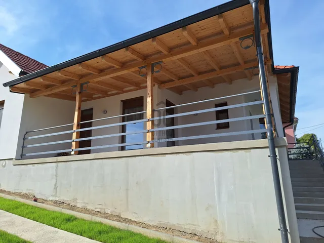 Eladó ház Zalacsány 106 nm