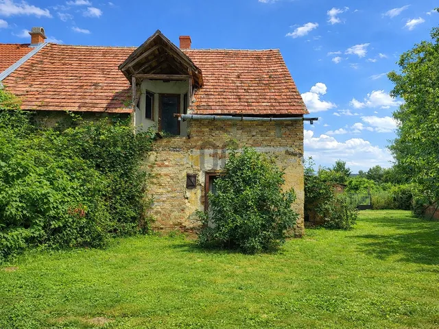 Eladó ház Vállus 160 nm