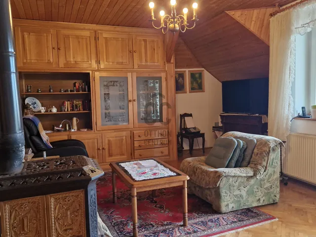 Eladó ház Alsópáhok 140 nm