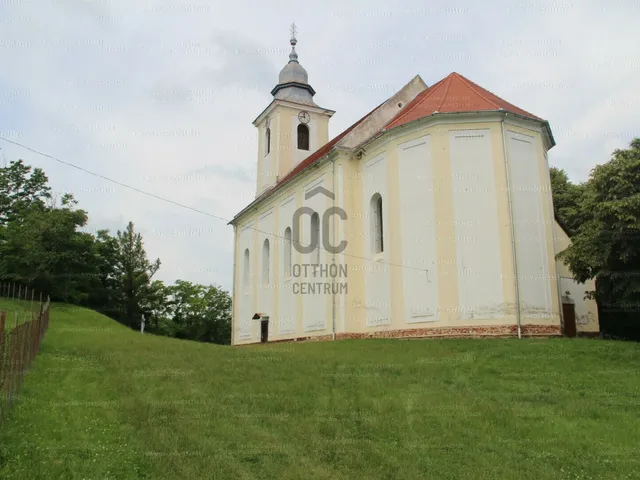 Eladó ház Zalamerenye 300 nm