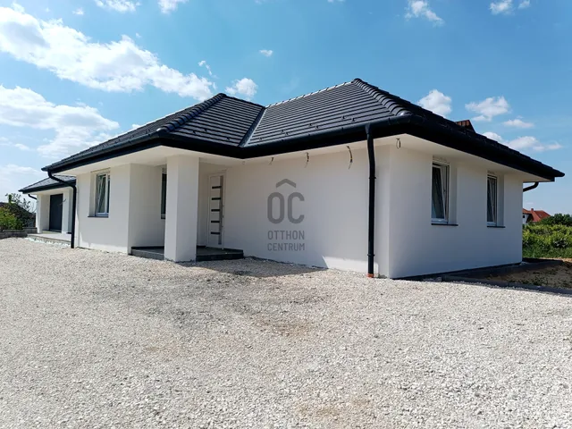 Eladó ház Keszthely, Kertváros 133 nm