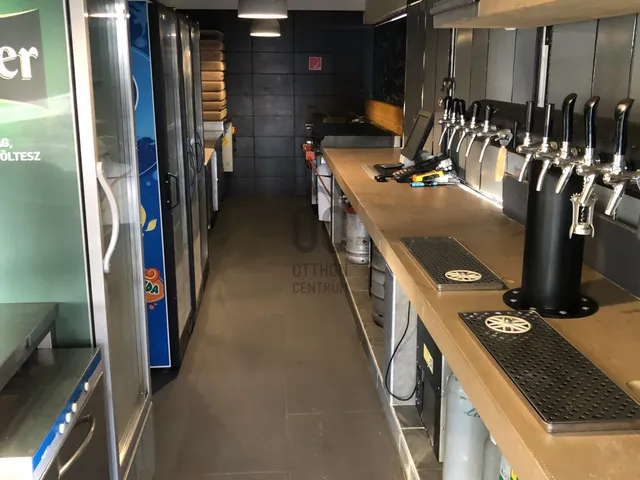 Eladó kereskedelmi és ipari ingatlan Gyenesdiás 125 nm