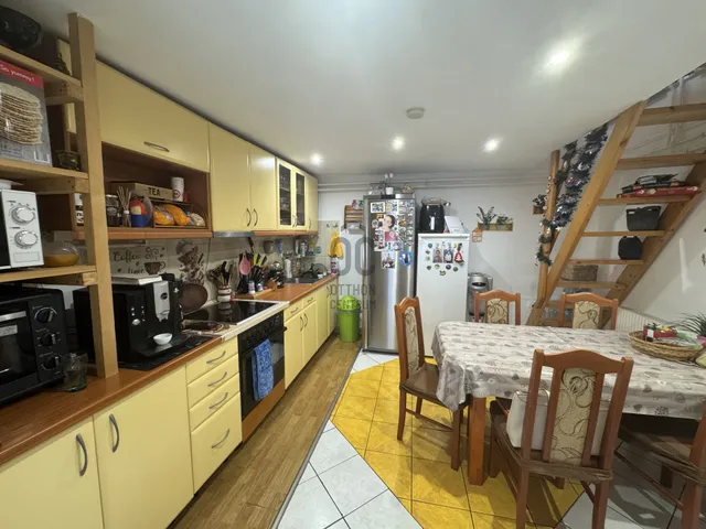 Eladó ház Tapolca, Belváros 69 nm
