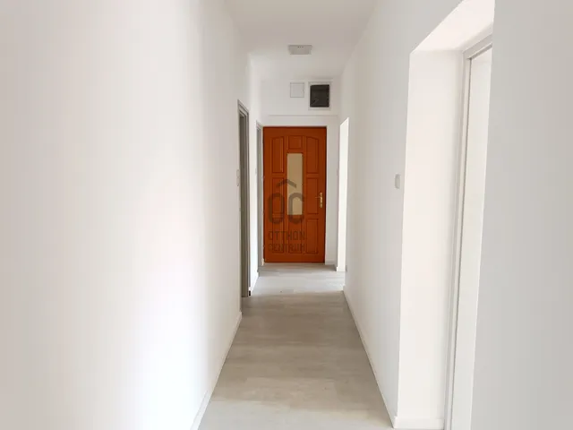 Eladó lakás Alsópáhok 107 nm