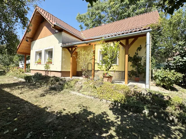 Eladó ház Sármellék 120 nm