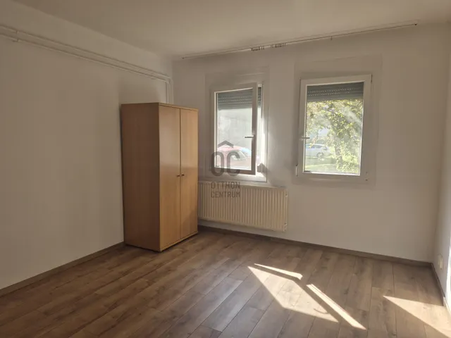 Eladó lakás Keszthely 36 nm
