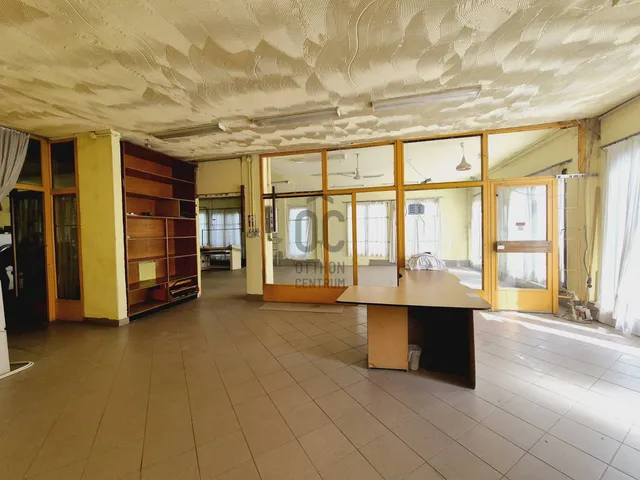 Eladó kereskedelmi és ipari ingatlan Keszthely 199 nm