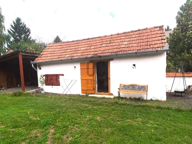 Eladó ház Bazsi 70 nm