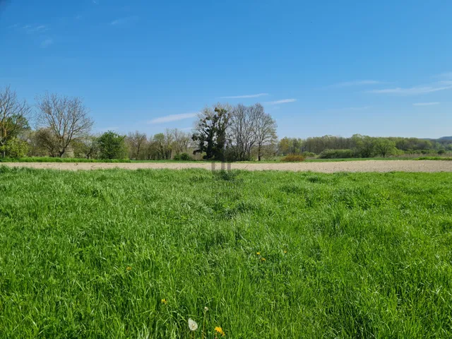 Eladó telek Zalaapáti 3020 nm