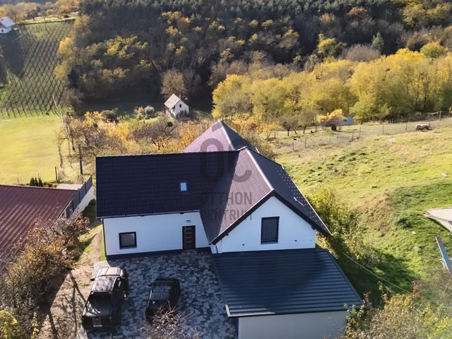 Eladó ház Zalaszentgrót 283 nm