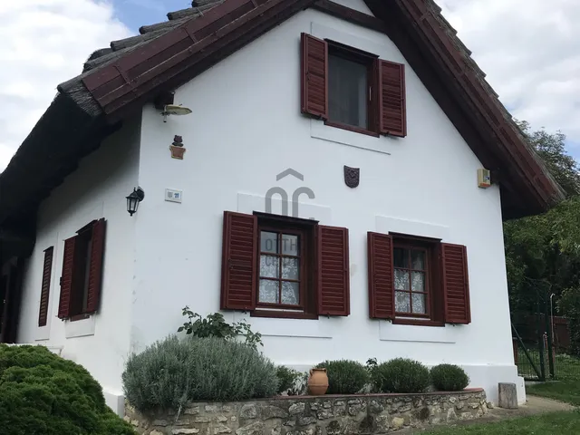 Eladó ház Nemesvita 110 nm