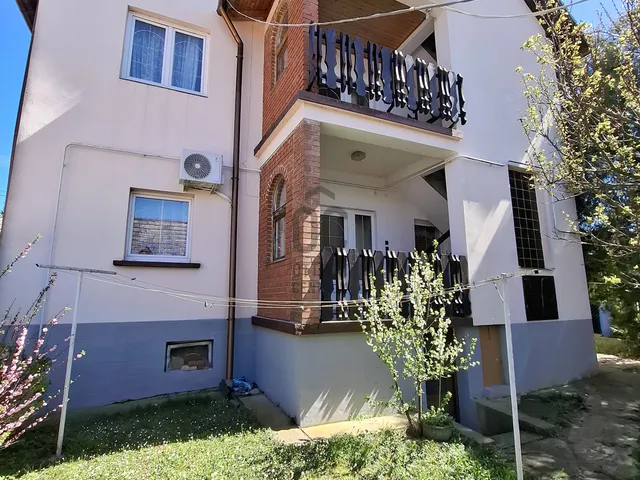 Eladó ház Hévíz 195 nm