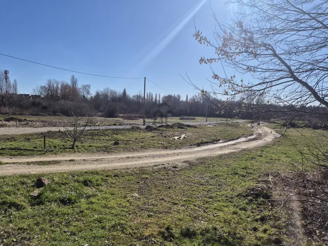 Eladó telek Gyenesdiás 859 nm