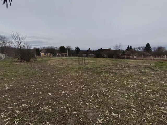 Eladó telek Zalacsány 859 nm