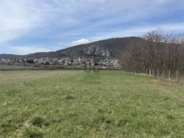 Eladó telek Balatonederics 1748 nm