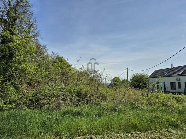 Eladó telek Alsópáhok 1221 nm