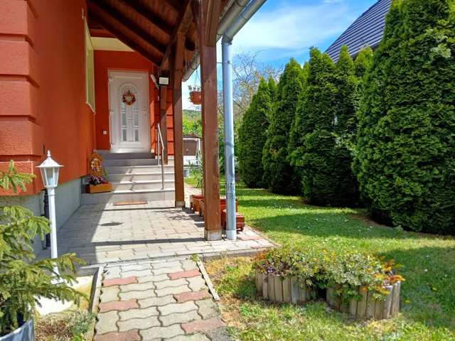 Eladó ház Sümeg 155 nm