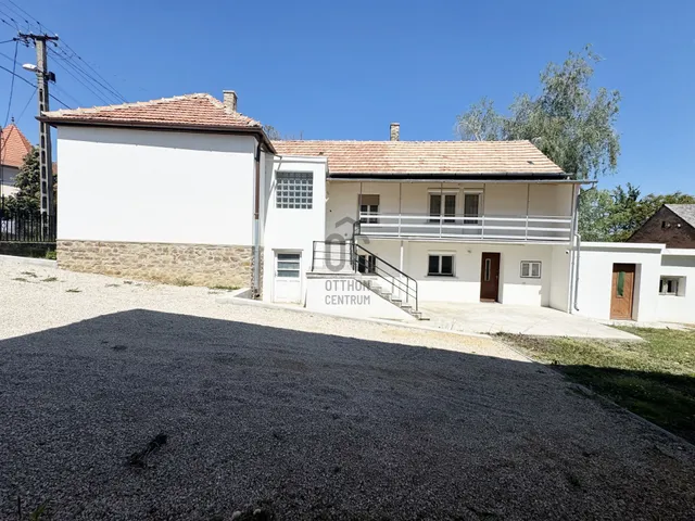 Eladó ház Hévíz 110 nm