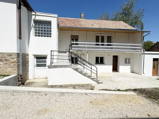 Eladó ház Hévíz 110 nm