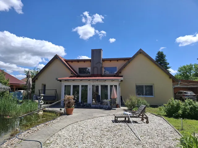 Eladó ház Zalaapáti 450 nm