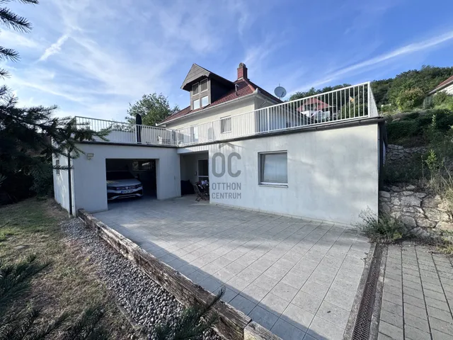 Eladó ház Cserszegtomaj 225 nm