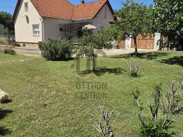 Eladó ház Vonyarcvashegy 80 nm