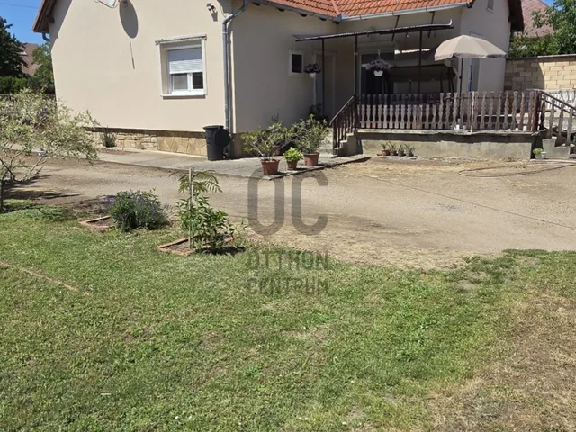 Eladó ház Vonyarcvashegy 80 nm