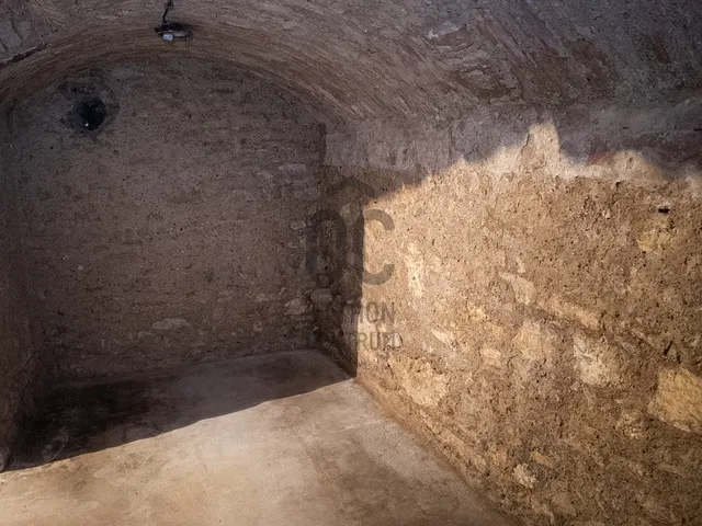Eladó kereskedelmi és ipari ingatlan Tapolca 200 nm