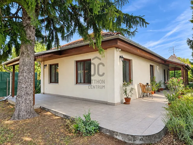 Eladó ház Balatonboglár 160 nm