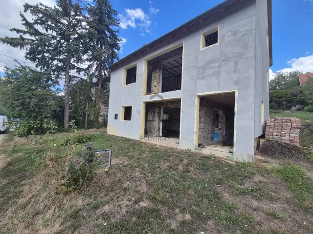Eladó nyaraló Keszthely, Kertváros 160 nm