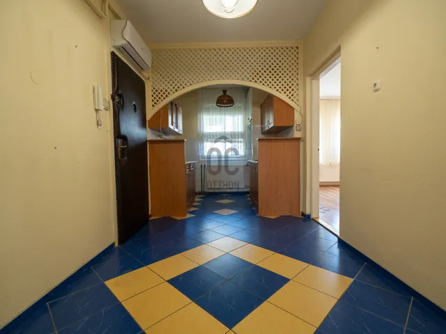 Eladó lakás Keszthely 77 nm