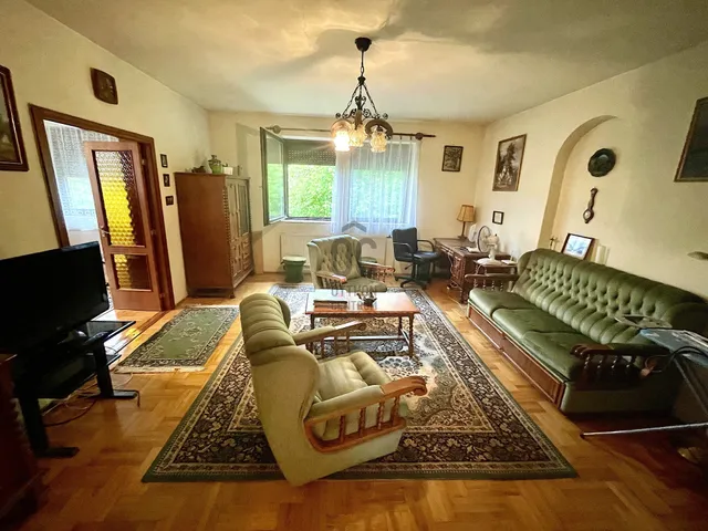 Eladó ház Budapest XV. kerület, Rákospalota 180 nm