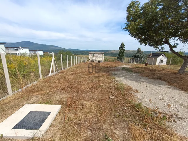 Eladó telek Vác, Törökhegy 2339 nm