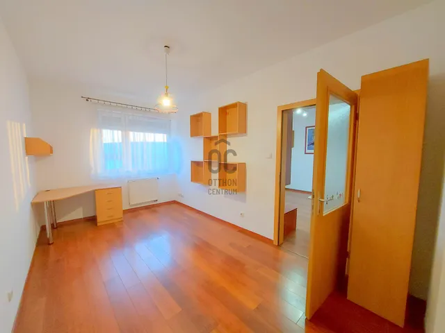 Kiadó lakás Budapest IV. kerület, Káposztásmegyer 73 nm