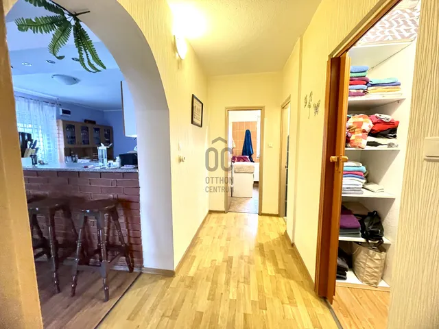 Eladó ház Vácegres 150 nm